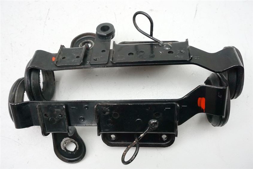 SUZUKI GSX 1100 G GV74A SOPORTE FARO PORTAINTERMITENTES