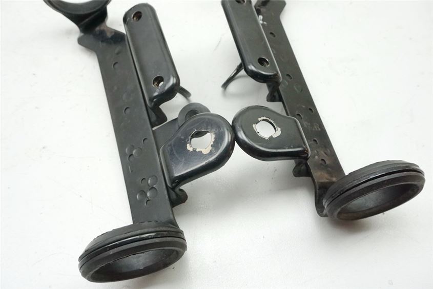 SUZUKI GSX 1100 G GV74A SOPORTE FARO PORTAINTERMITENTES