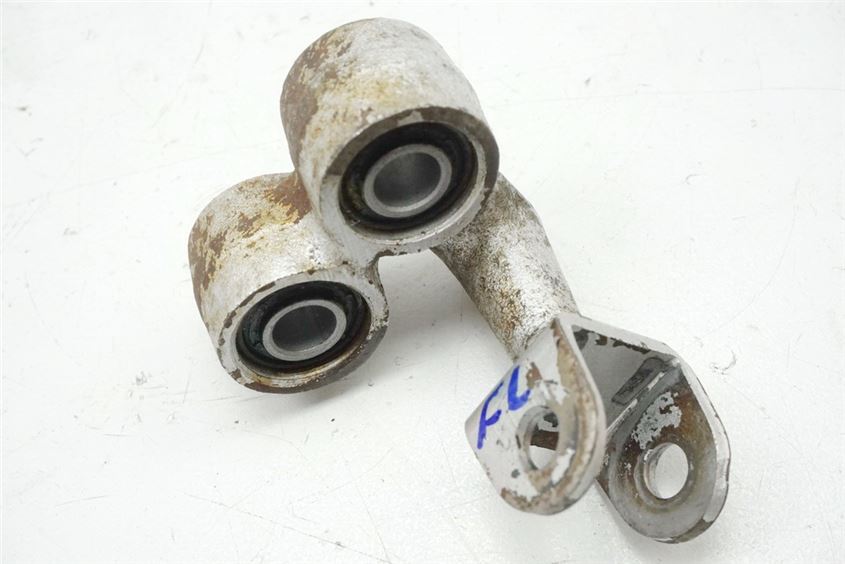 SUZUKI GSX 1100 G GV74A SOPORTE REPOSAPIÉS IZQUIERDO CONDUCTOR SOPORTE REPOSAPIÉS