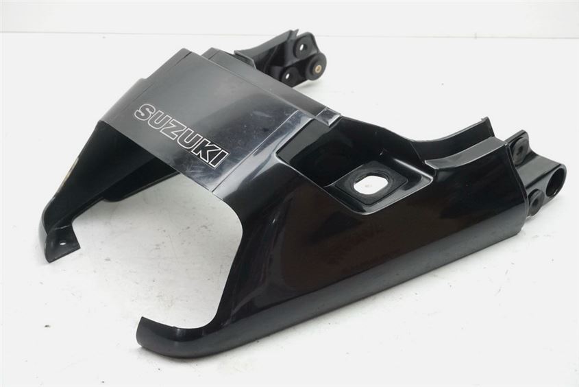 SUZUKI GSX 1100 G GV74A HECKVERKLEIDUNG MITTE ABDECKUNG COVER