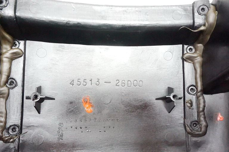 SUZUKI GSX 1100 G GV74A REAR FAIRING MIDDLE COVER