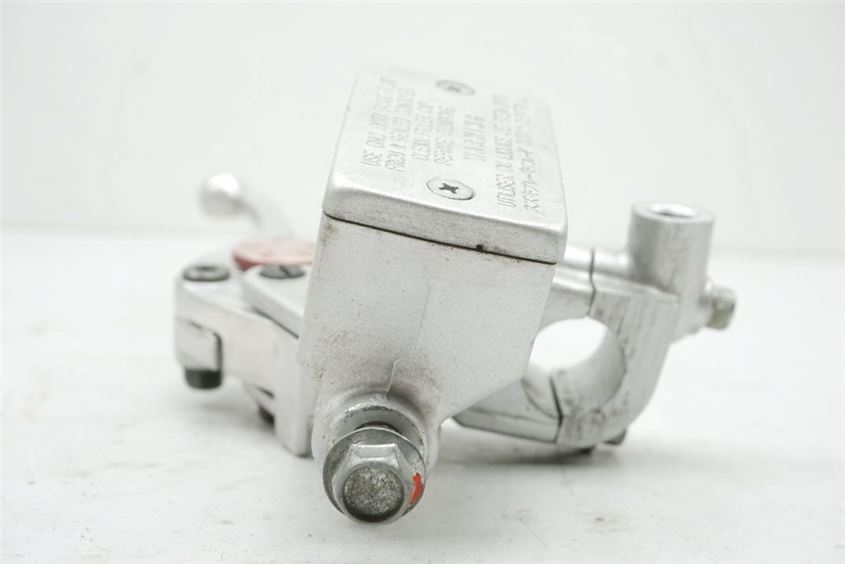 SUZUKI GSX 1100 G GV74A CILINDRO DE FRENO DELANTERO BOMBA DE FRENO NISSIN 5/8