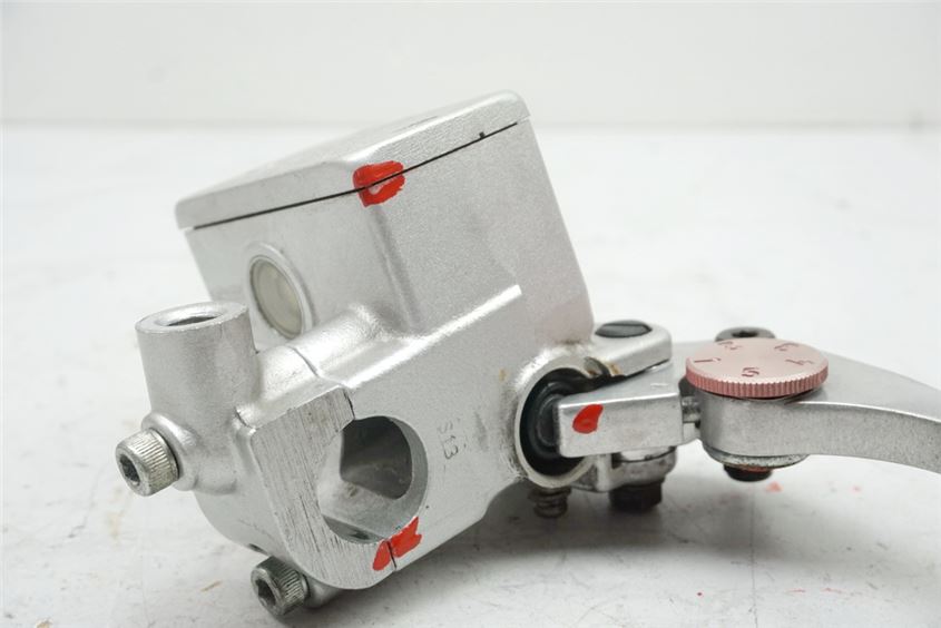 SUZUKI GSX 1100 G GV74A CILINDRO DE FRENO DELANTERO BOMBA DE FRENO NISSIN 5/8