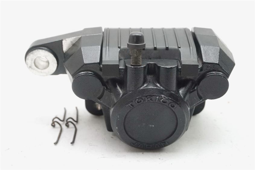 SUZUKI GSX 1100 G GV74A PINZA DE FRENO TRASERA TOKICO