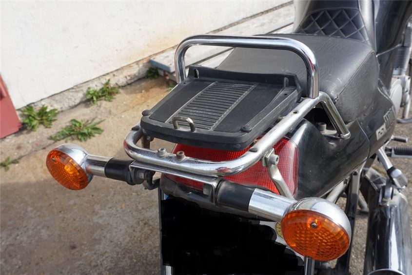SUZUKI GSX 1100 G GV74A PORTAEQUIPAJES PARRILLA TRASERA