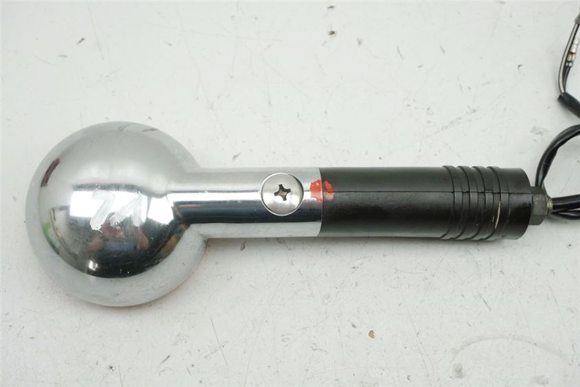 SUZUKI GSX 1100 G GV74A BLINKER LINKS VORN TURN SIGNAL