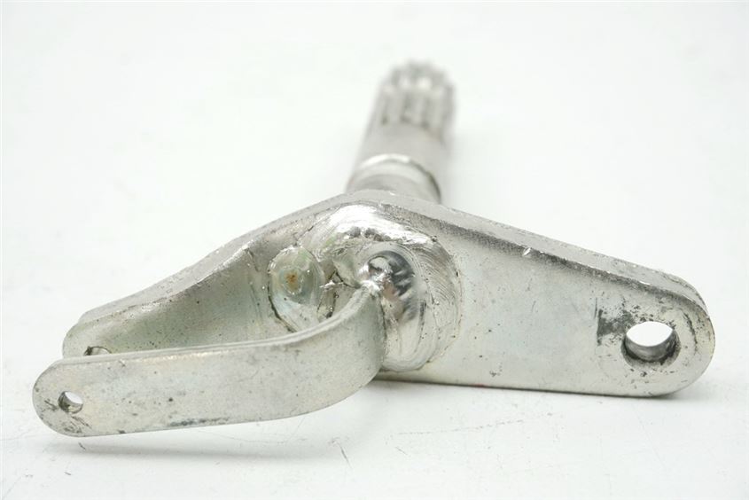 SUZUKI GSX 1100 G GV74A BRAKE PEDAL SHAFT MOUNT BRACKET