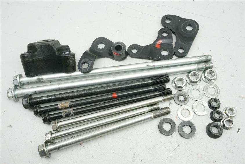 HONDA CB 1000 R ABS SC60 SOPORTE MOTOR EJE TORNILLOS CHASIS PERNOS SOPORTE MOTOR
