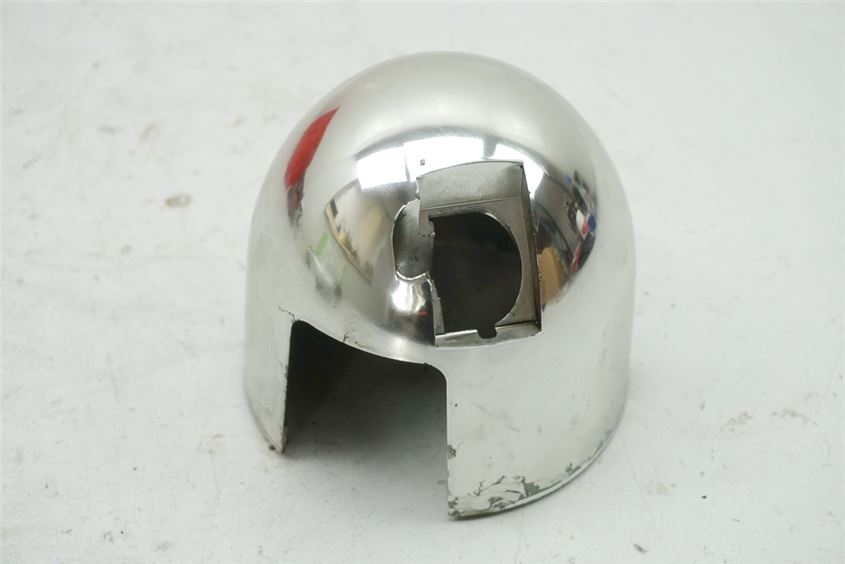 SUZUKI GSX 1100 G GV74A GEHÄUSE COCKPIT TACHO COVER BECHER BLENDE