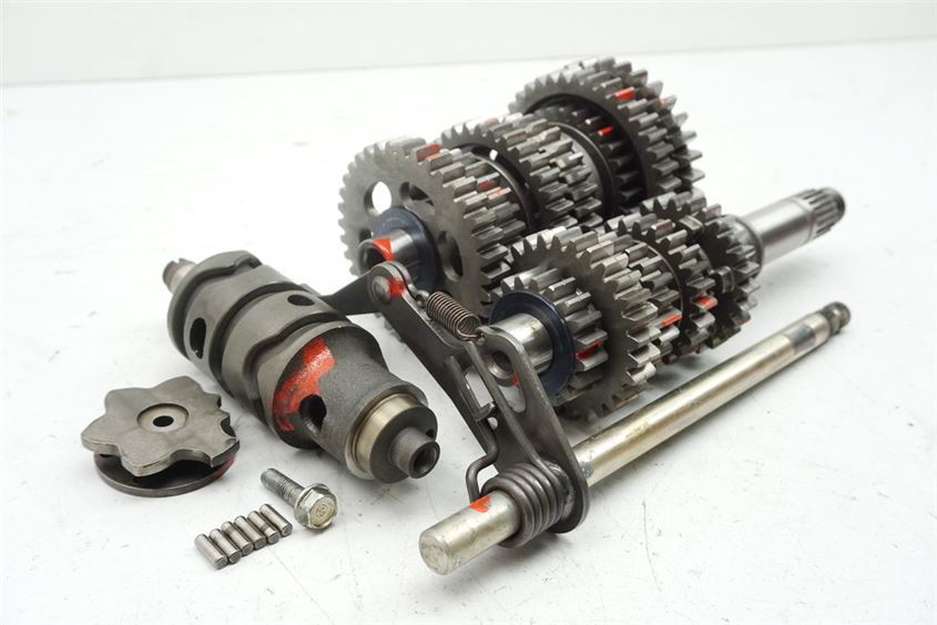 HONDA VT 500 C PC08 GETRIEBE SCHALTWALZE SCHALTWELLE ZAHNRÄDER