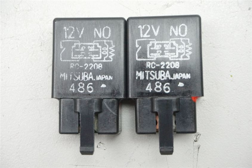 HONDA CB 500 PC26 RELÉ MITSUBA 12V RC 2208