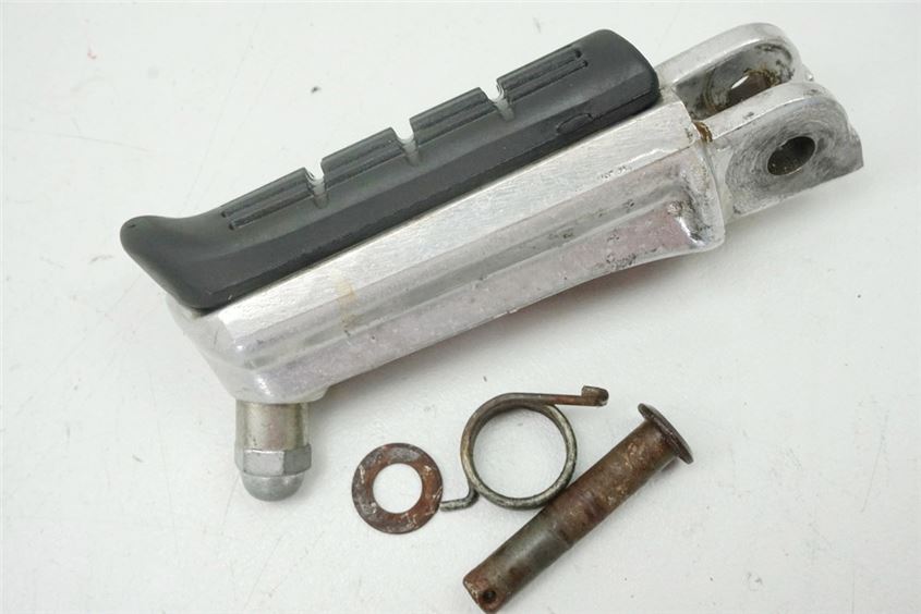 HONDA CB 500 PC26 REPOSAPIÉS IZQUIERDO DEL CONDUCTOR