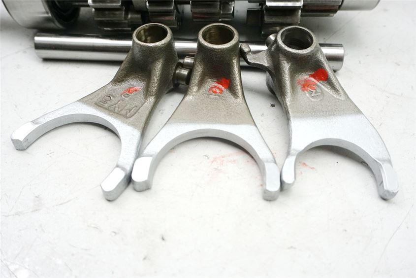 HONDA CB 500 PC26 GETRIEBE GEAR SCHALTUNG SCHALTKLAUEN SCHALTWALZE