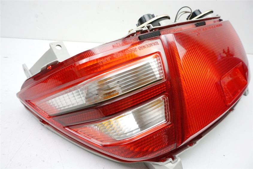 SUZUKI AN 400 WVAU BURGMAN RÜCKLICHT LAMPE TAIL LIGHT REAR