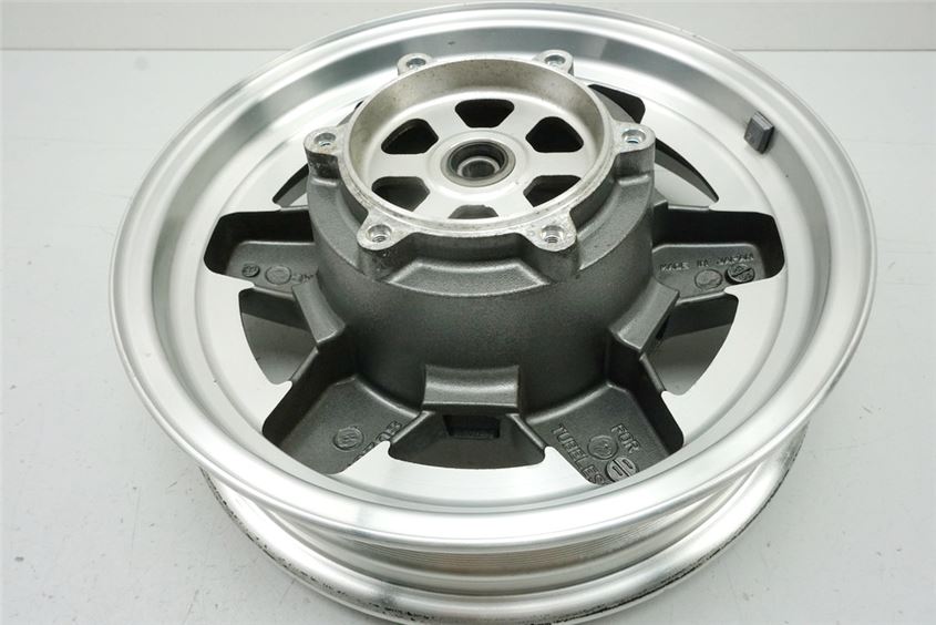 SUZUKI AN 400 WVAU BURGMAN LLANTA DELANTERA RUEDA DELANTERA - SIN ACCIDENTES J13 X 3.00