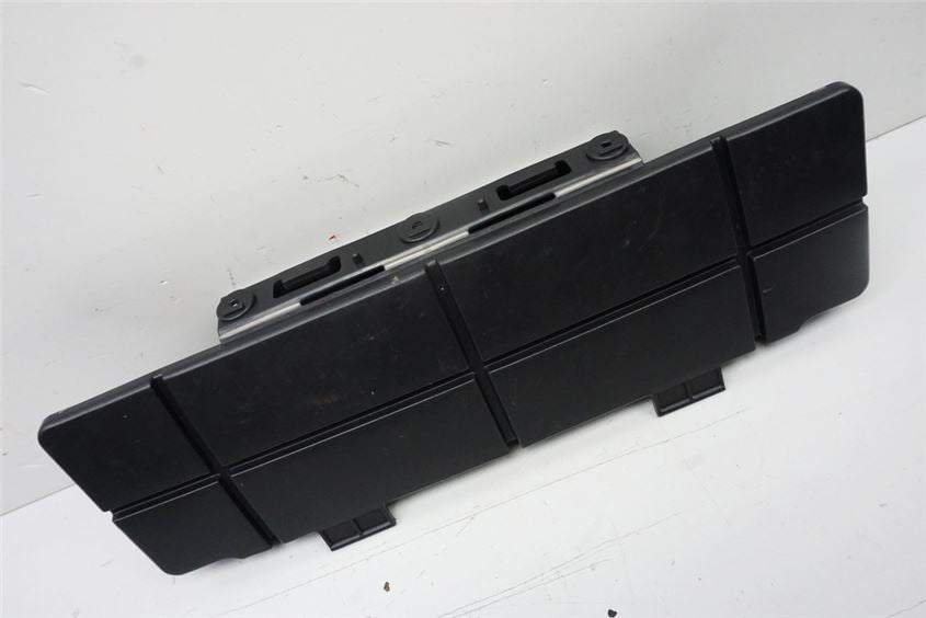 SUZUKI AN 400 WVAU BURGMAN TOOLBOX TOOL COMPARTMENT HOLDER TOOL