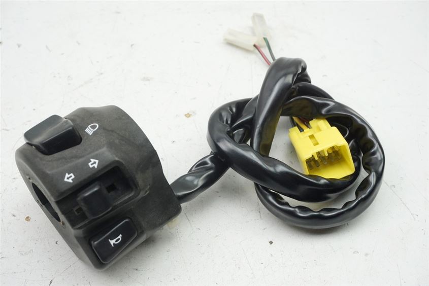 SUZUKI AN 400 WVAU BURGMAN INTERRUPTOR MANILLAR IZQUIERDO INTERRUPTOR
