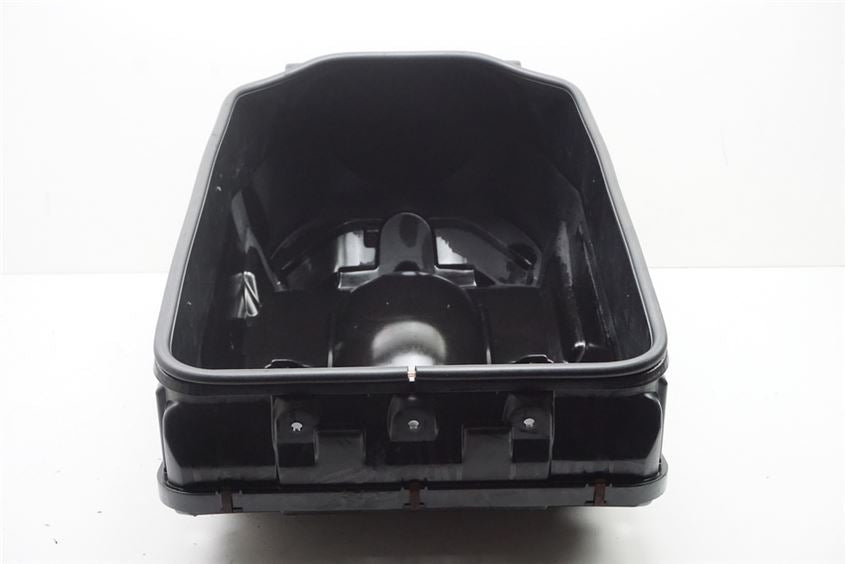 SUZUKI AN 400 WVAU BURGMAN STORAGE COMPARTMENT HELMET COMPARTMENT STORAGE BOX
