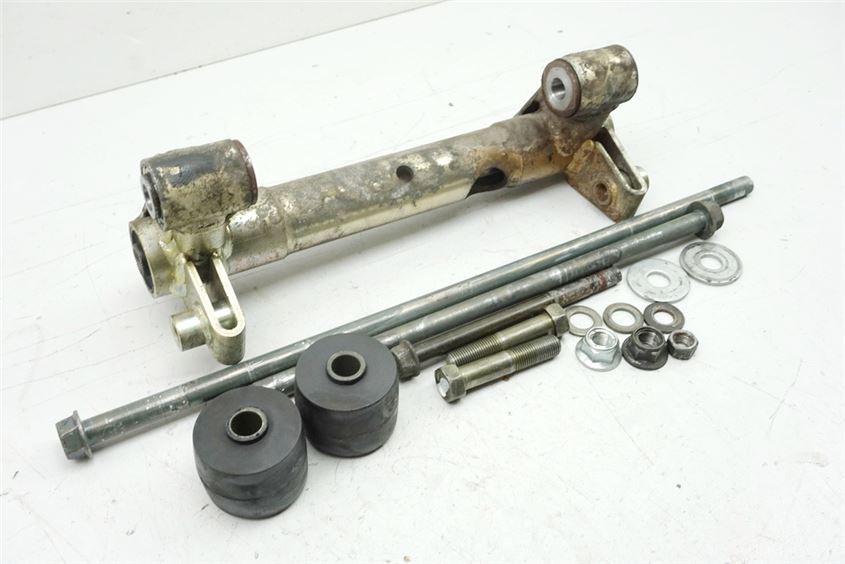 SUZUKI AN 400 WVAU BURGMAN SOPORTE MOTOR EJE TORNILLOS PERNOS SOPORTE MOTOR