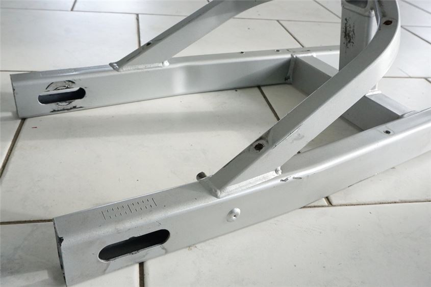 DUCATI 750 SS i.e. SCHWINGE SWINGARM