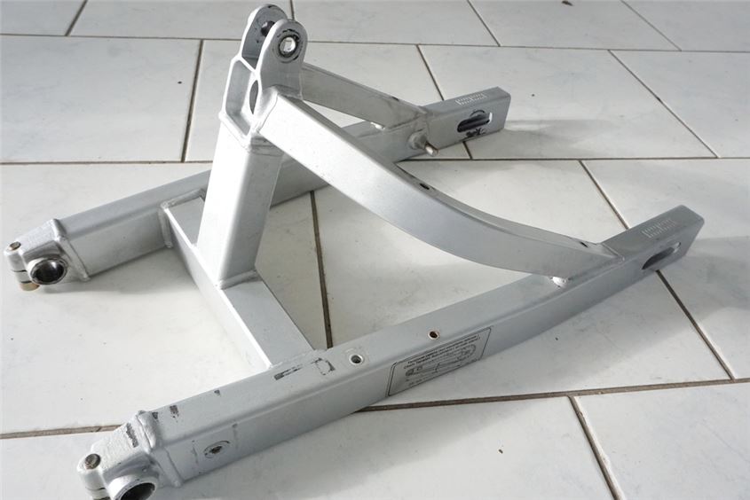 DUCATI 750 SS i.e. SWINGARM