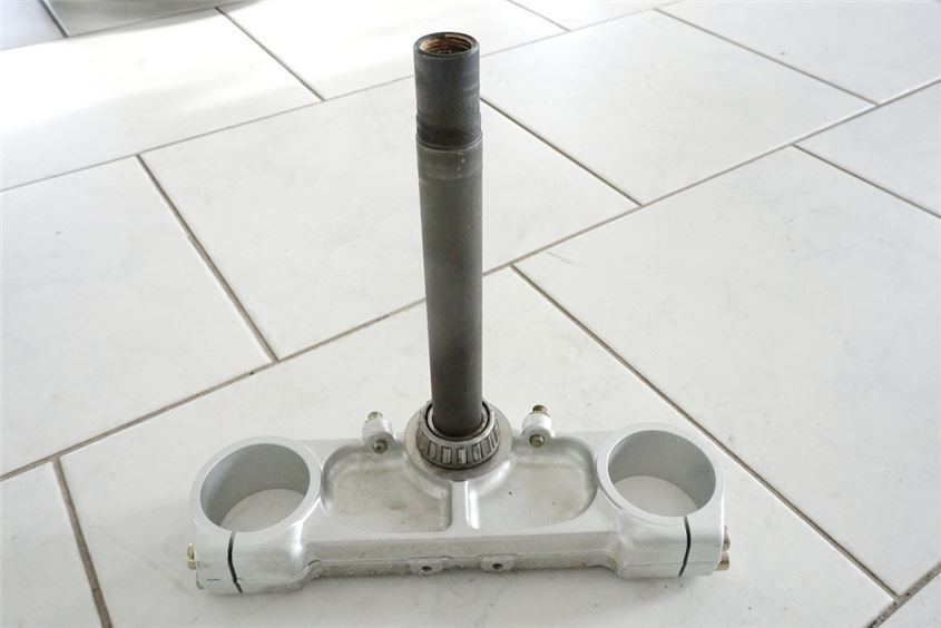 DUCATI 750 SS i.e. GABELBRÜCKE UNTEN GABEL FORK