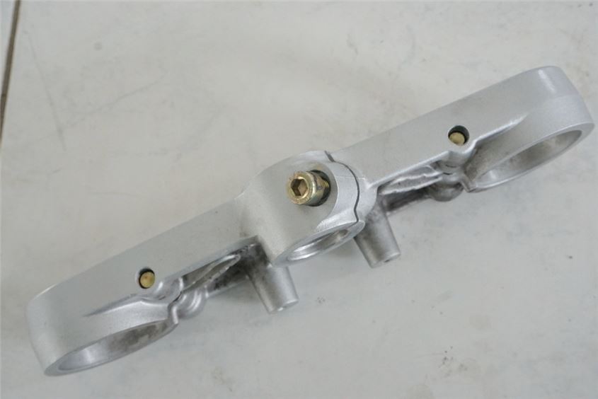 DUCATI 750 SS i.e. GABELBRÜCKE OBEN GABEL FORK