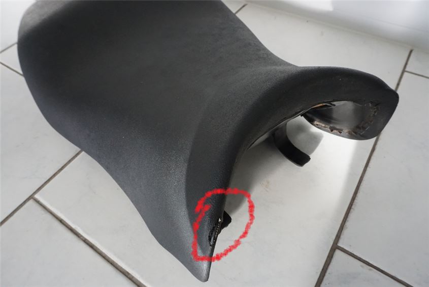 DUCATI 750 SS i.e. SITZBANK SITZ SEAT