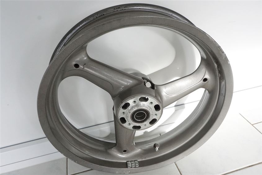 DUCATI 750 SS i.e. LLANTA RUEDA DELANTERA