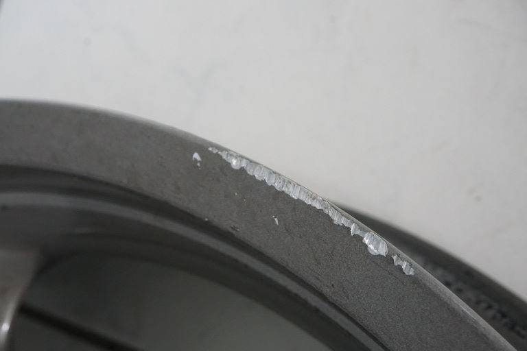 DUCATI 750 SS i.e. FELGE VORN VORDERRAD WHEEL