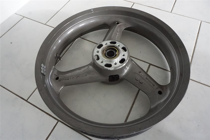 DUCATI 750 SS i.e. FELGE VORN VORDERRAD WHEEL