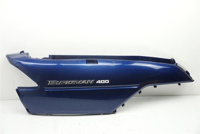 SUZUKI AN 400 WVAU BURGMAN HECKVERKLEIDUNG RECHTS ABDECKUNG COVER SEITENDECKEL