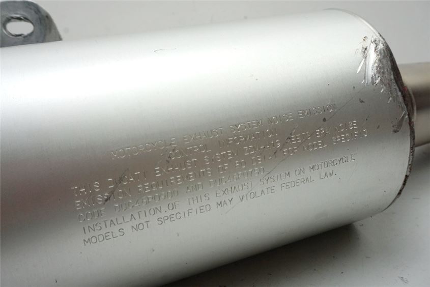 DUCATI 750 SS i.e. AUSPUFF RECHTS SCHALLDÄMPFER EXHAUST