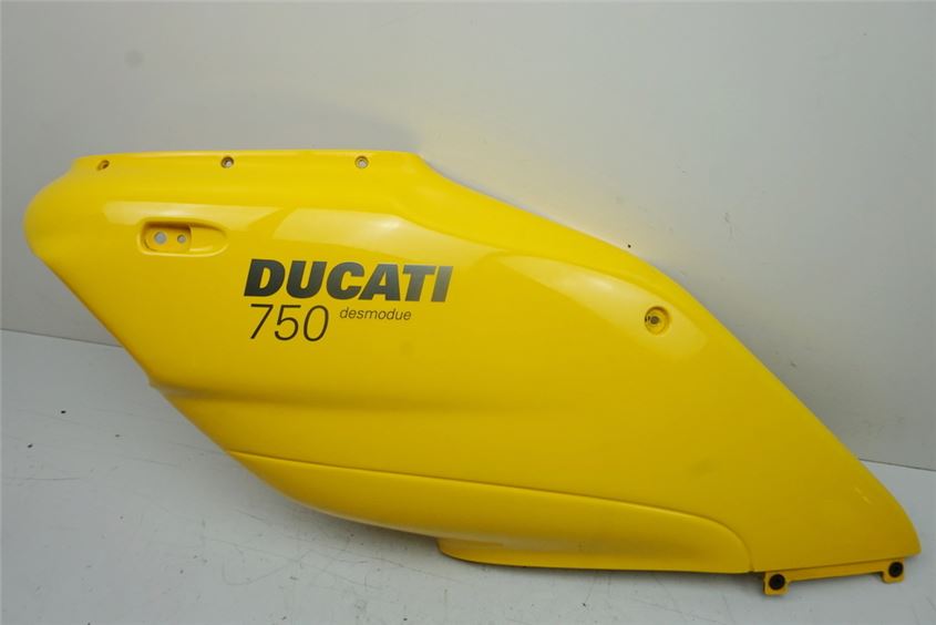 DUCATI 750 SS i.e. CARENADO LATERAL IZQUIERDO CUBIERTA