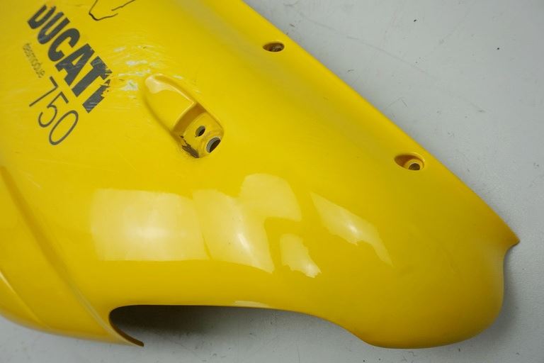 DUCATI 750 SS i.e. CARENADO DERECHO TAPA CUBIERTA