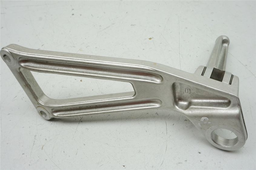 DUCATI 750 SS i.e. FUßRASTENANLAGE SOZIUS LINKS HALTER FUßRASTE