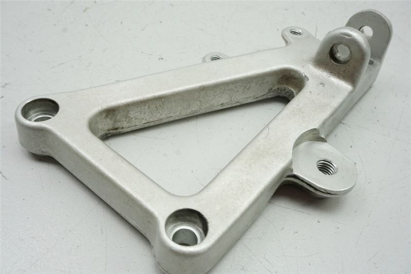 DUCATI 750 SS i.e. FUßRASTENTRÄGER FAHRER LINKS HALTER FUßRASTE HALTEPLATTE
