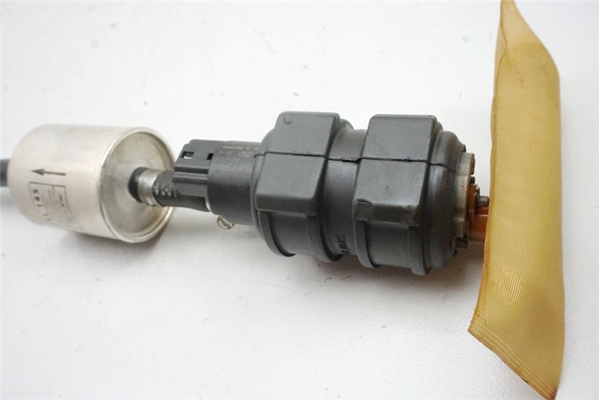 DUCATI 750 SS i.e. BOMBA DE COMBUSTIBLE