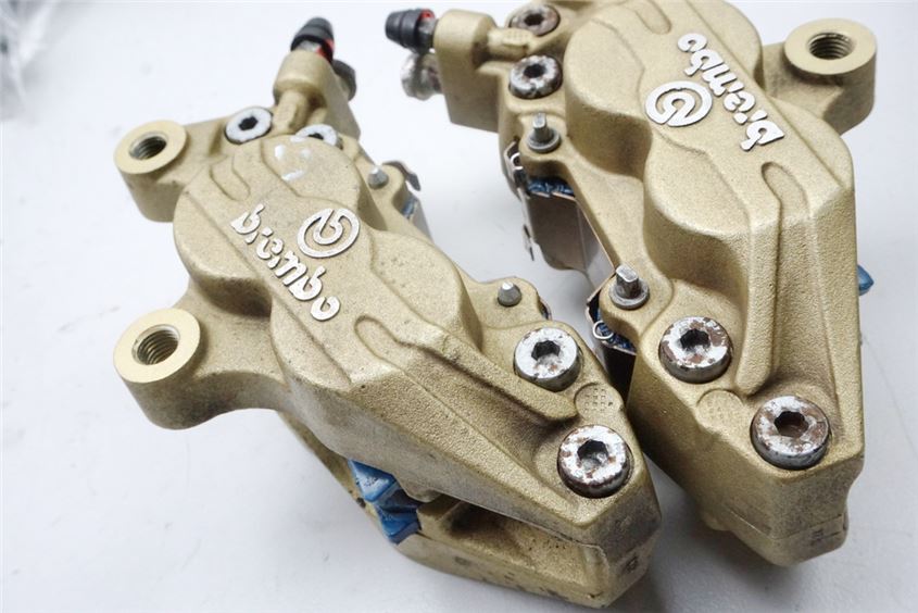 DUCATI 750 SS ie BREMSSATTEL VORN BREMBO - PAAR BRAKE CALIPER