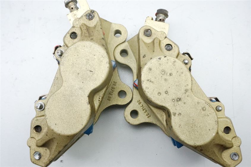 DUCATI 750 SS ie BREMSSATTEL VORN BREMBO - PAAR BRAKE CALIPER