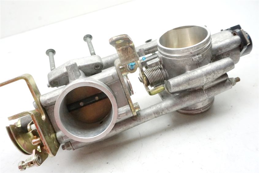 DUCATI 750 SS ie EINSPRITZTANLAGE EINSPRITZDÜSE DRUCKREGLER ULTRASCHALLGEREINIGT