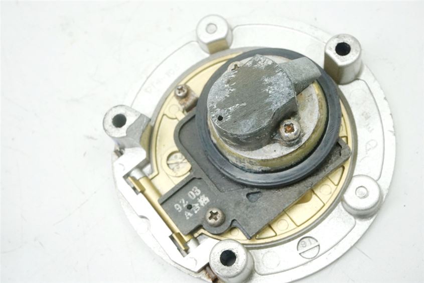 DUCATI 750 SS ie SCHLOßSATZ ZÜNDSCHLOß TANKDECKEL + 2 SCHLÜSSEL