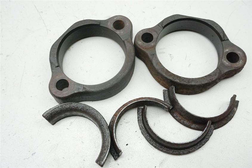 DUCATI 750 SS ie HALTERUNG KRÜMMER KRONE SCHELLE HALTER