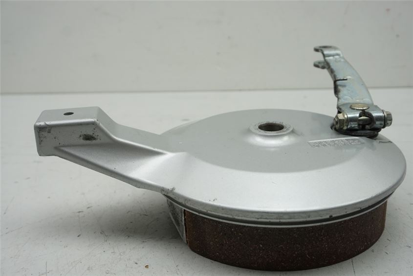HYOSUNG GV 250 AQUILA BREMSTROMMEL BREMSANKER BREMSBACKEN