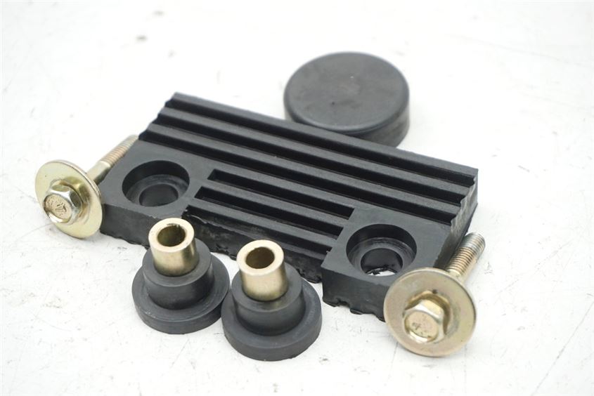 HYOSUNG GV 250 AQUILA TANK GUMMIS AUFLAGE HALTER
