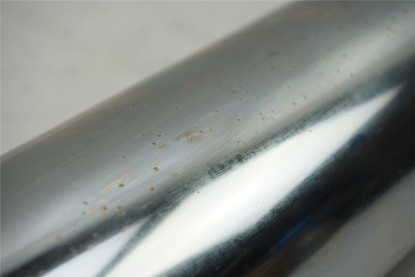 HYOSUNG GV 250 AQUILA AUSPUFF UNTEN SCHALLDÄMPFER EXHAUST ZYLINDER VORN