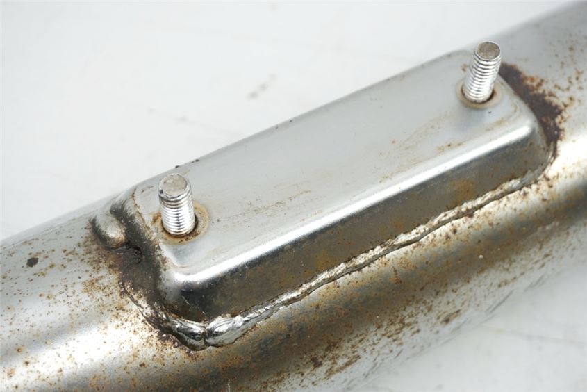 HYOSUNG GV 250 AQUILA AUSPUFF UNTEN SCHALLDÄMPFER EXHAUST ZYLINDER VORN