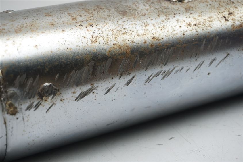 HYOSUNG GV 250 AQUILA AUSPUFF UNTEN SCHALLDÄMPFER EXHAUST ZYLINDER VORN