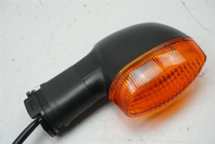 YAMAHA MT01 RP12 FRONT LEFT TURN SIGNAL