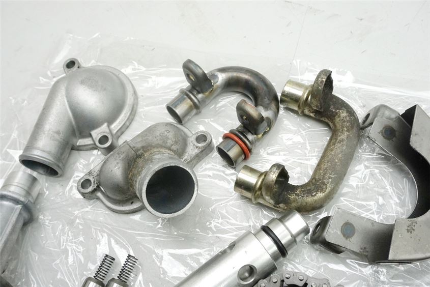 YAMAHA R6 RJ03 SCHRAUBEN KLEINTEILE - MOTOR